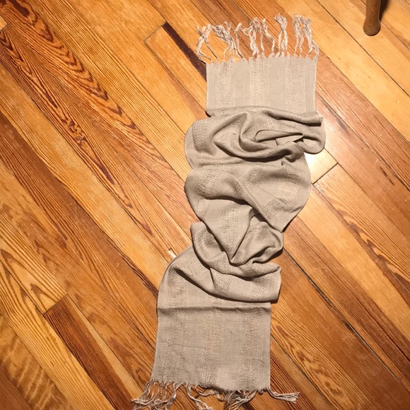 Scarf - Picture 4 of 4